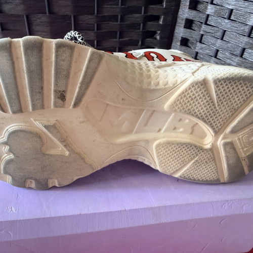 Children's Chunky Sneakers Boston Size 32 Like New Beige