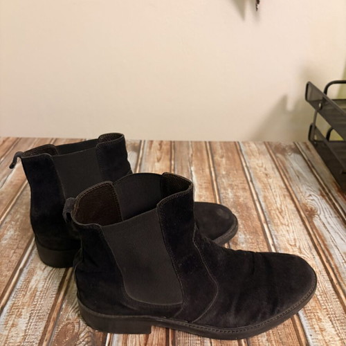 Black Chelsea boots, size 42
