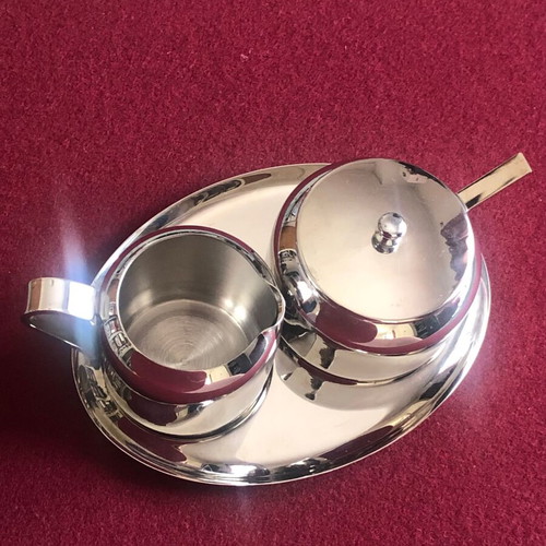 Iris sugar bowl and milk jug set like new with tray and spoon