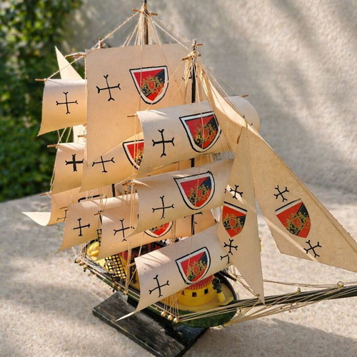 Decorative large ship used with detailed design 65x54cm