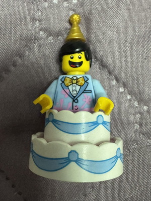 Lego mini figure like new, original