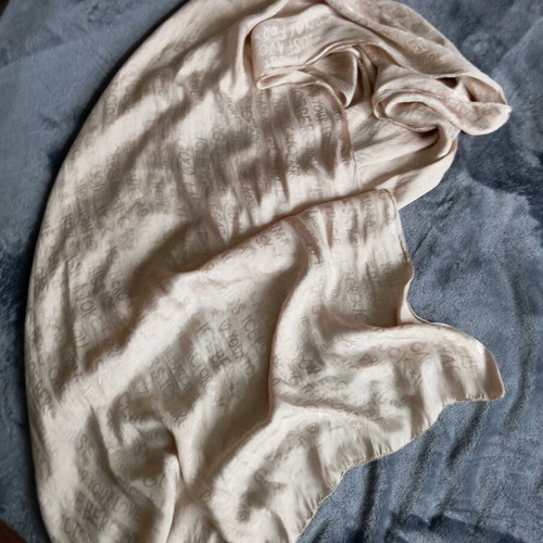 Fendi silk scarf like new, gray and gold, 160x60 cm