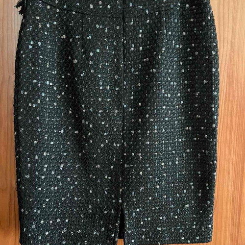 Tweed suit Axel like new, black with gold details