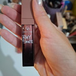 Liquid lipsticks long-lasting like new in various shades