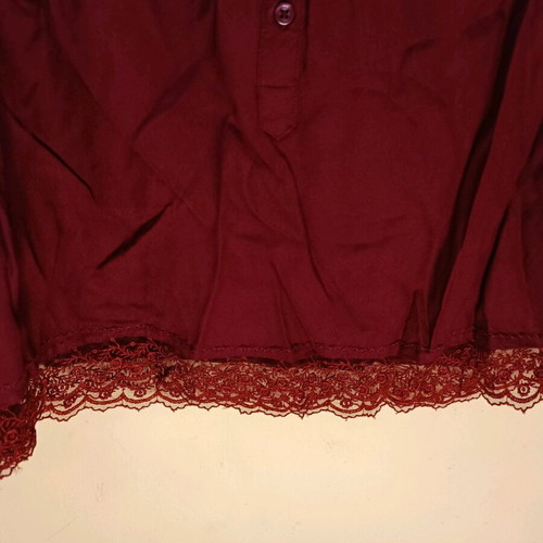 Tally Weijl women's blouse with lace hem size Medium like new, red