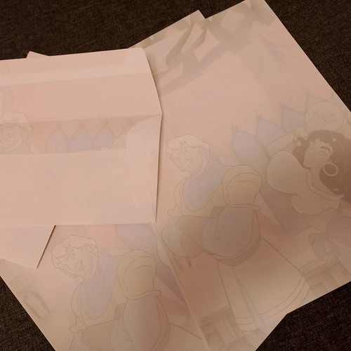 Esmeralda stationery sheets like new, two sheets and two envelopes