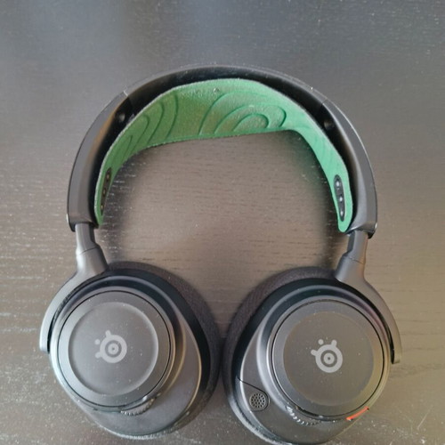 SteelSeries Arctis Nova 7X used headphones with cables and dongle