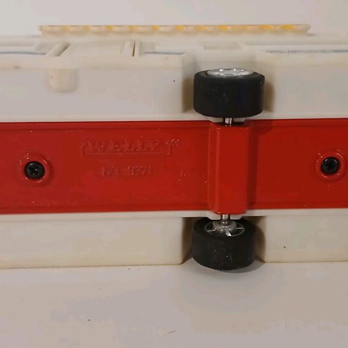Welly No9271 Caravan Toy Car used