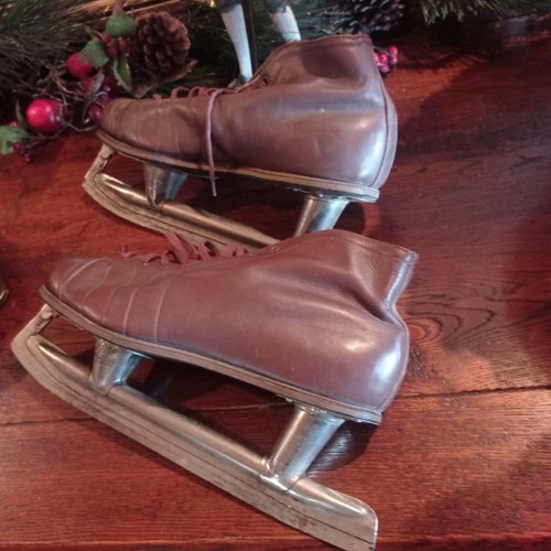 Vintage leather handmade ice skates used, size 41