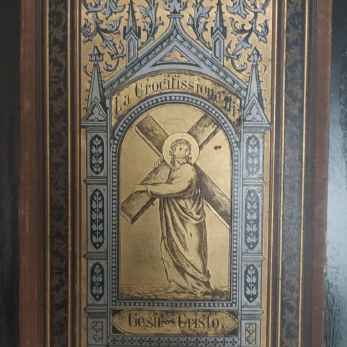 Old lithographs used from 1900 with Christ's stations in a booklet