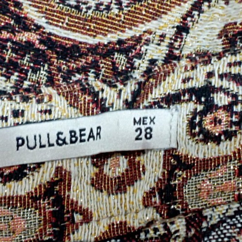 Pull & Bear medium skirt like new with pattern and gold details