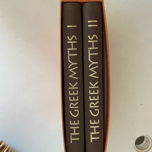 The Greek Myths 1 και 2 Folio Society σαν καινούργιο