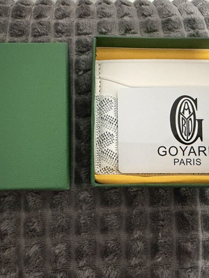 Goyard wallet new, white with accessories