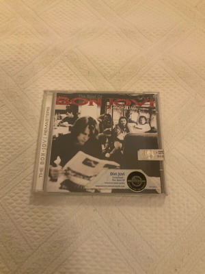 Bon Jovi Cross Road CD like new, rock