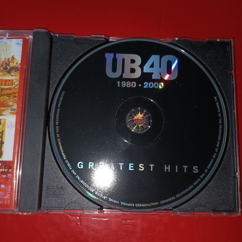 The Best of UB40 1980-2000 CD like new, reggae