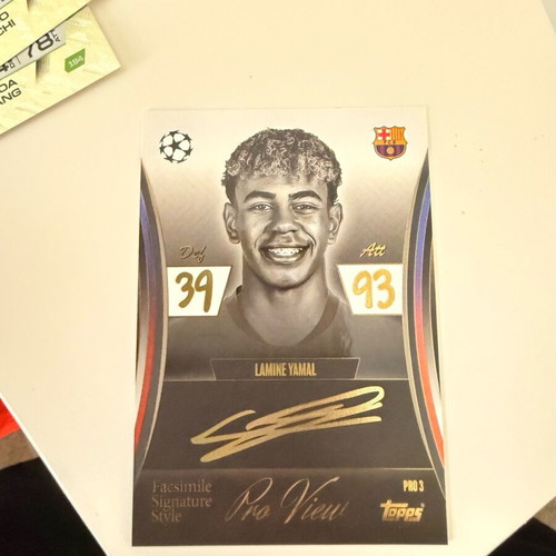 Topps Lamine Yamal Pro signature new