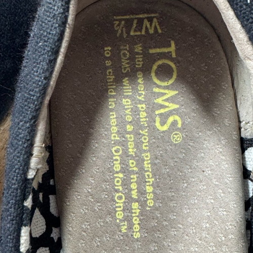 Toms black fabric platform shoes size 38 used