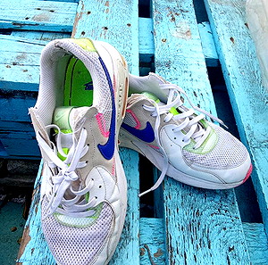 Παπούτσια με φθορές 40 Nike air max