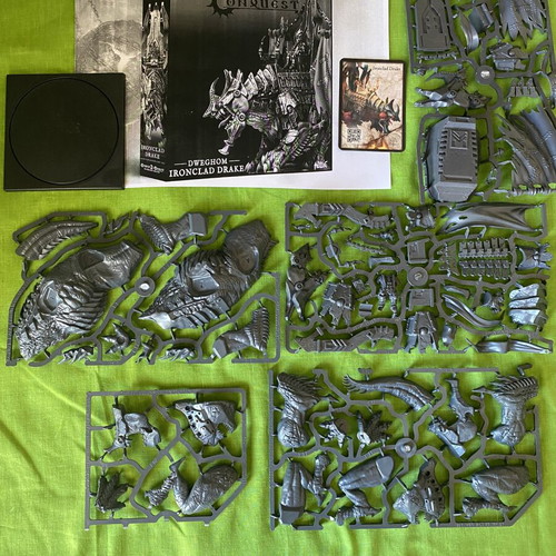 Ironclad Drake Conquest Dweghom figure like new with card and base