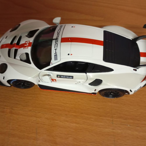 Metallic toy car 1/24 scale