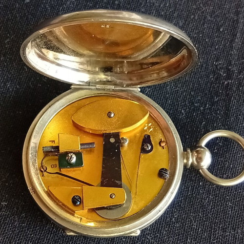 Mechanical English pedometer
