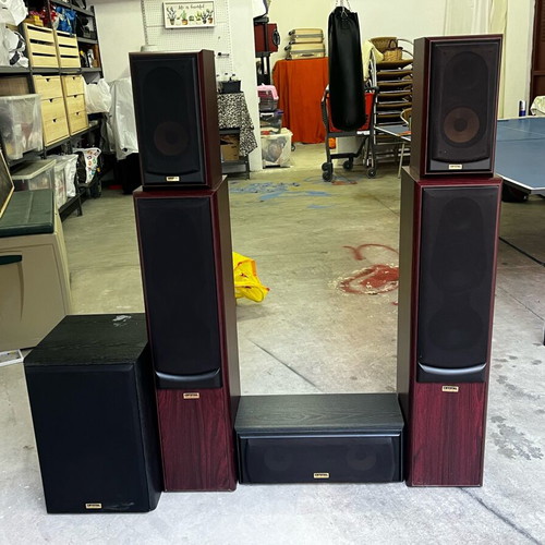 Crystal Audio sound system like new with 6 speakers and crossover