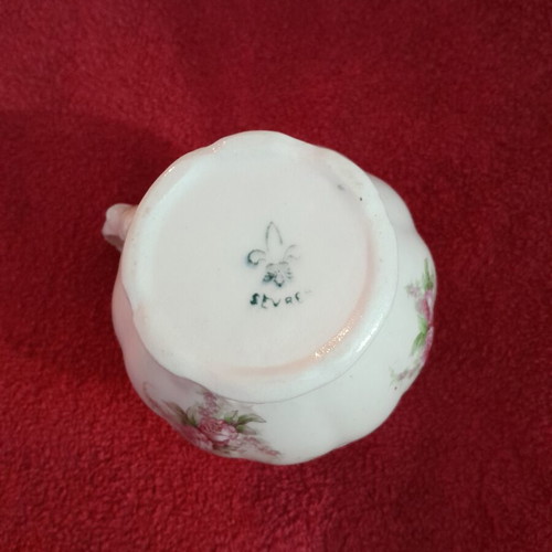 Sevres porcelain teapot used, height 9.5cm, diameter 9cm