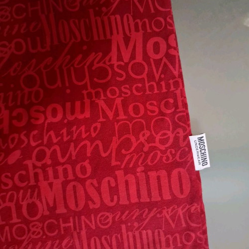 Moschino sleeveless authentic new with tags red size M
