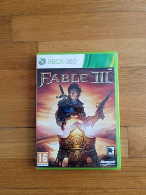 Fable 3 Xbox 360 used with case damage