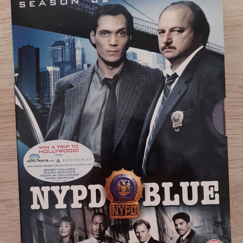 NYPD Blue second season DVD used, region 2