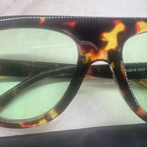 Sunglasses with green lenses tortoise new