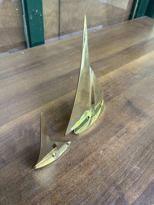 Brass sailboat set