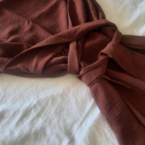 Brown dress like new, sizes L and XL