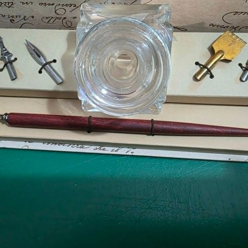 Writing pen gift set with wooden pen and ink bottle