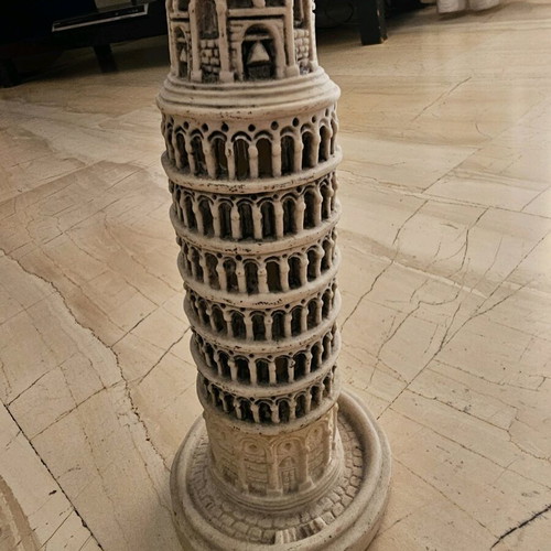 Pisa Tower like new, decorative lamp holder with cable