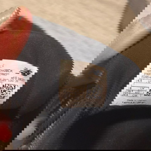 New Balance 9060 used black and gray sports shoes size 39.5