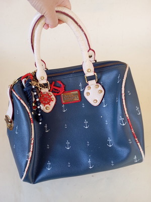 Pauls Boutique nautical handbag used, white and blue
