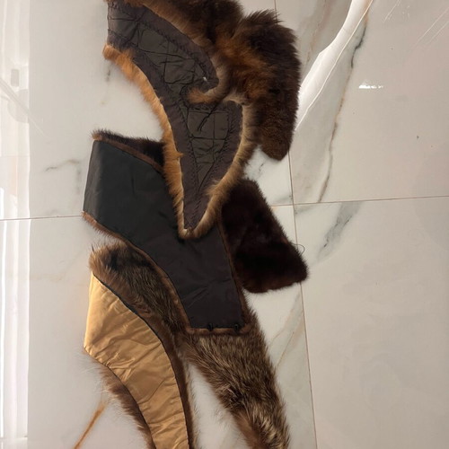 Set of 3 vintage fox fur collars like new, brown