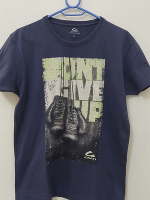Caan men's t-shirt like new, size M, blue