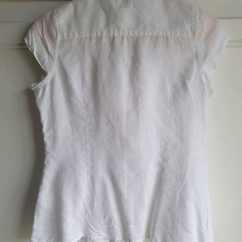 Julia Bergovich linen blouse with ruffles white like new size M