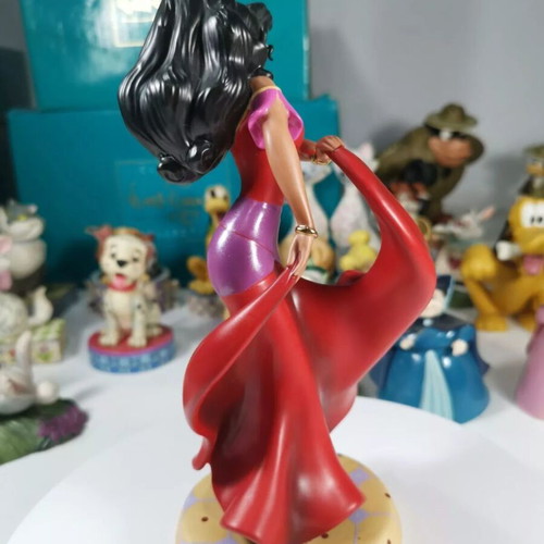 WDCC porcelain figure Esmeralda used from Notre Dame de Paris