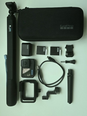 GoPro Hero 10 like new with accessories