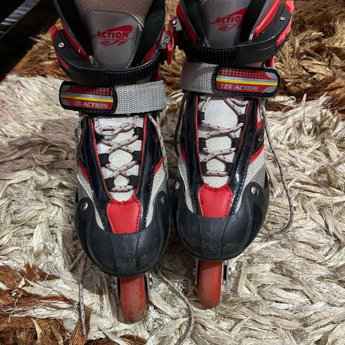 Rollerblades unisex adjustable size 33-36 used, black red gray