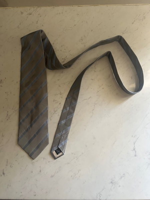 Γραβάτα Hugo Boss, γκρι ριγέ