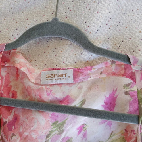 Floral silk top Sarah Lawrence like new, size S
