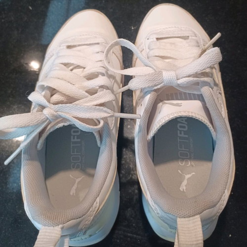 Puma sneakers size 36 like new, athletic