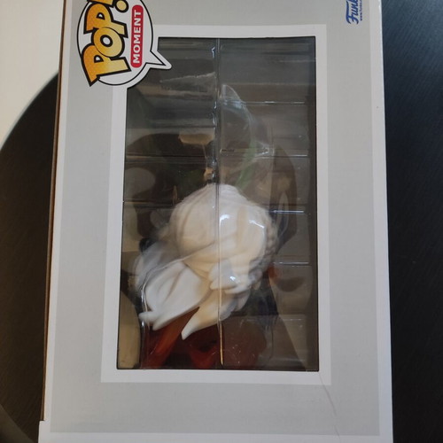 Roronoa Zoro vs King One Piece Funko Pop Moment