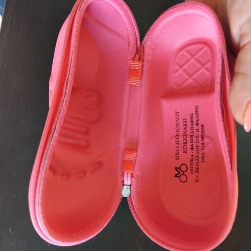 Children's pink glasses case sneaker shape, like new
