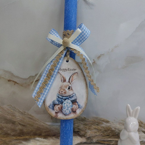 Scented candle with handmade wooden bunny decoration new