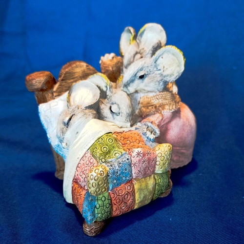 Decorative Resin Figurine with 3 Mice under Patchwork Quilt, like new